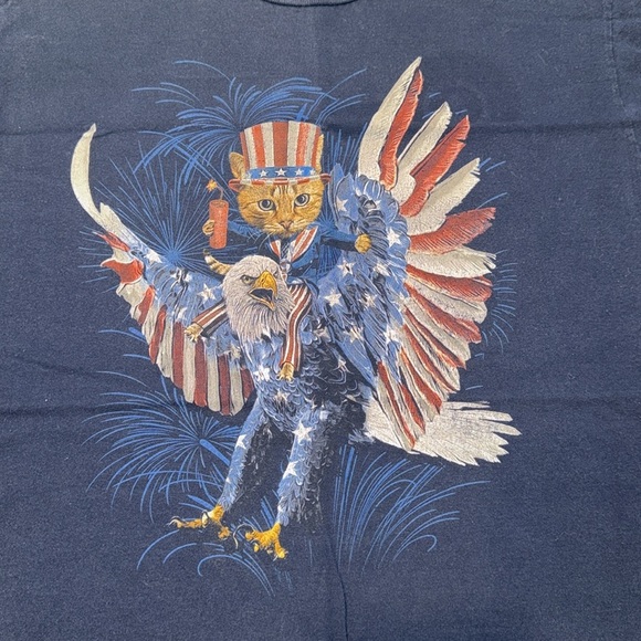 Vintage Short Sleeve Patriotic Graphic T-Shirt with Cat and Eagle - Picture 3 of 11